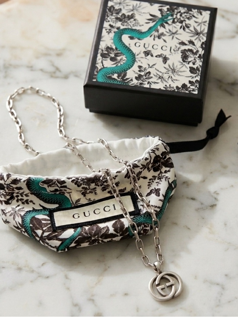 Gucci Sterling Silver Interlocking G Pendant Necklace 50cm w/ Box & Pouch